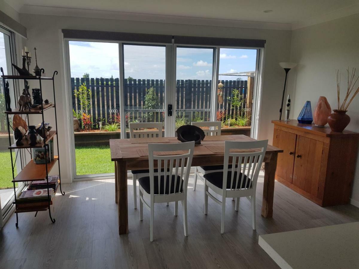 Hampton Homestay Palmview Kültér fotó