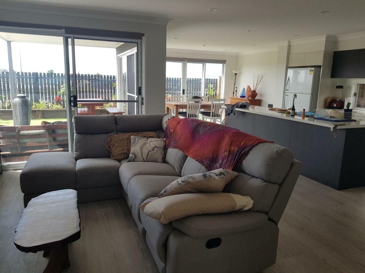 Hampton Homestay Palmview Kültér fotó